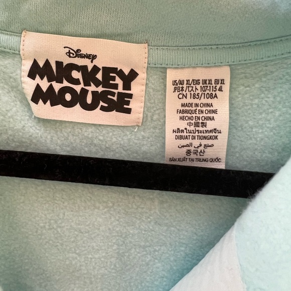 Disney crop 1/4 zip with embroidered Mickey sky blue! XL Beautiful and unique! - Picture 6 of 8